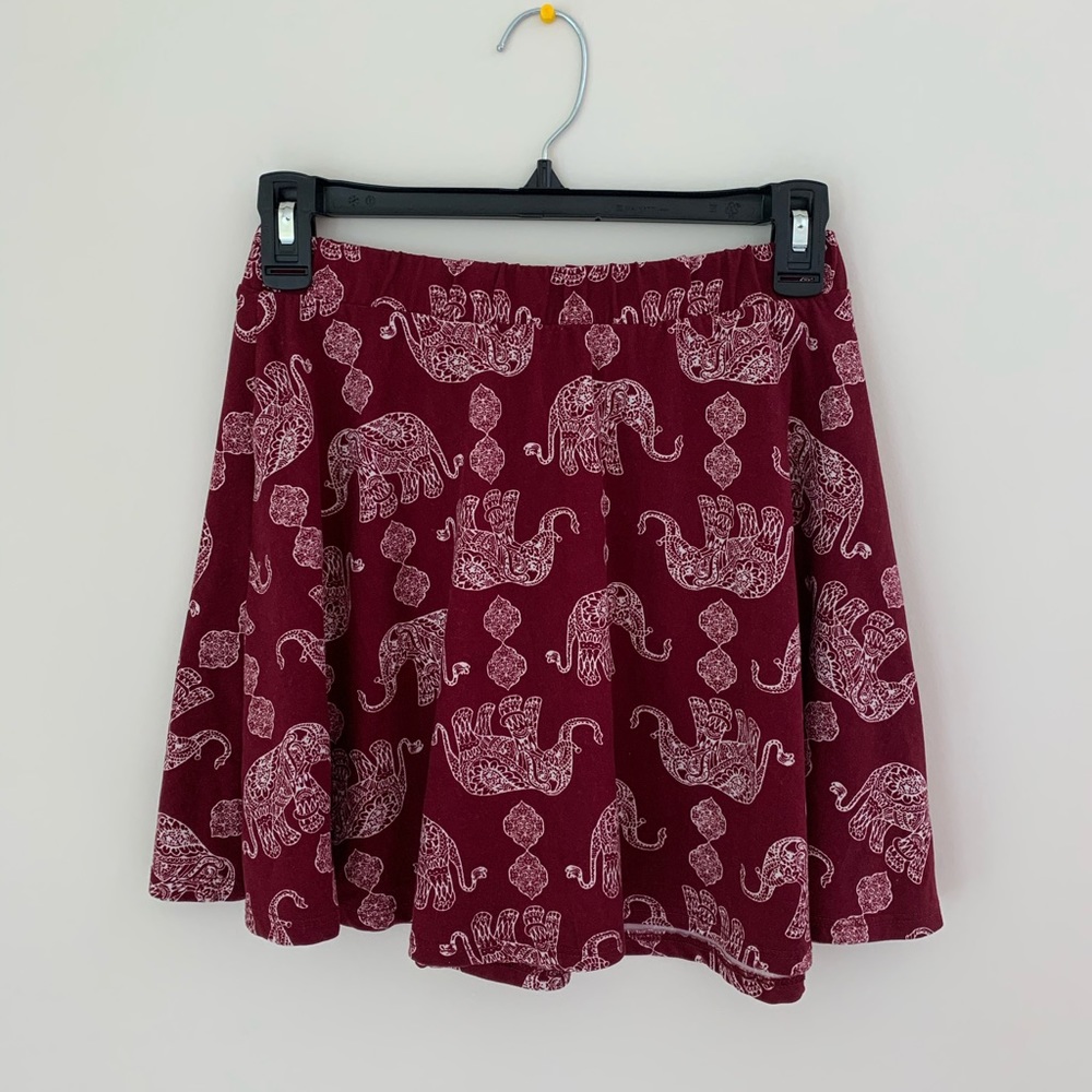 Bungundy elephant pattern skirt